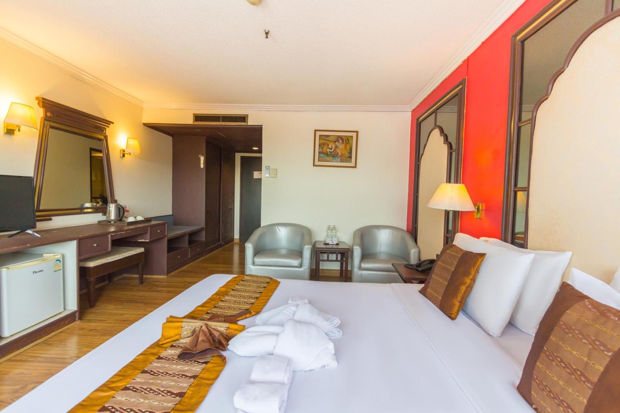 Bp Chiangmai City Hotel Chiang Mai Exterior photo